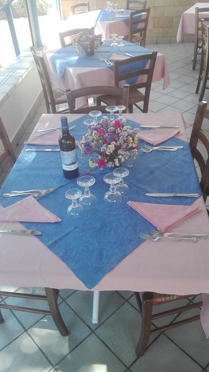 אפרטהוטל Isola di Ustica Sogni Nel Blu מראה חיצוני תמונה