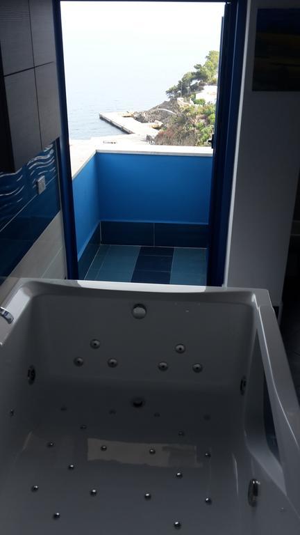 אפרטהוטל Isola di Ustica Sogni Nel Blu מראה חיצוני תמונה