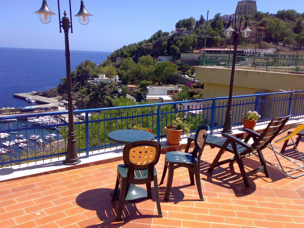 אפרטהוטל Isola di Ustica Sogni Nel Blu מראה חיצוני תמונה