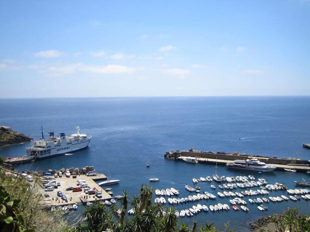 אפרטהוטל Isola di Ustica Sogni Nel Blu מראה חיצוני תמונה