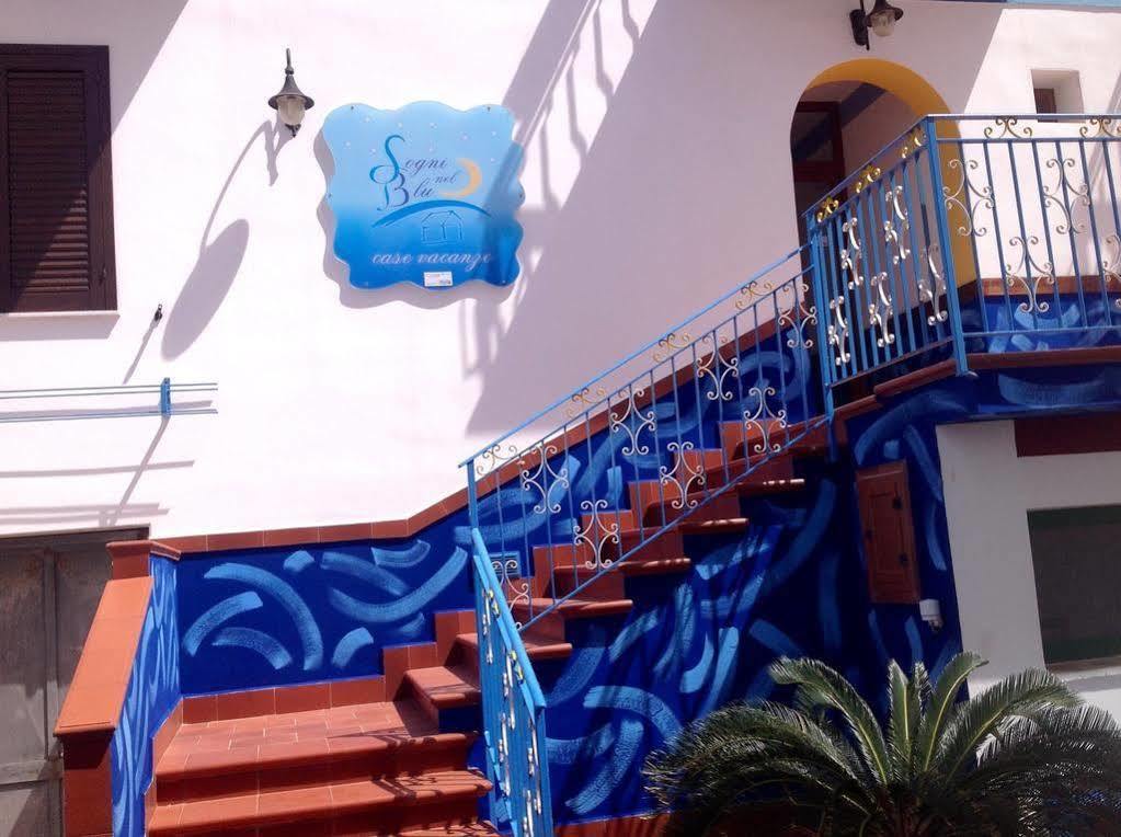 אפרטהוטל Isola di Ustica Sogni Nel Blu מראה חיצוני תמונה